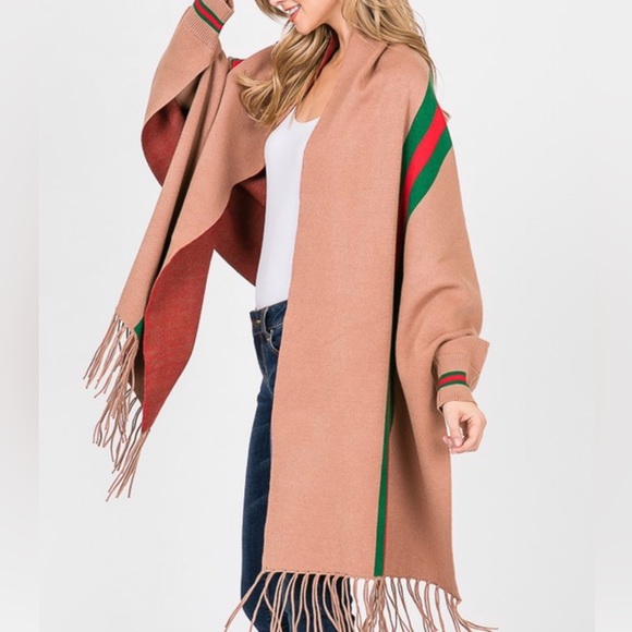 Heavy multi-color scarves with sleeves 🧣 - Picture 2 of 6